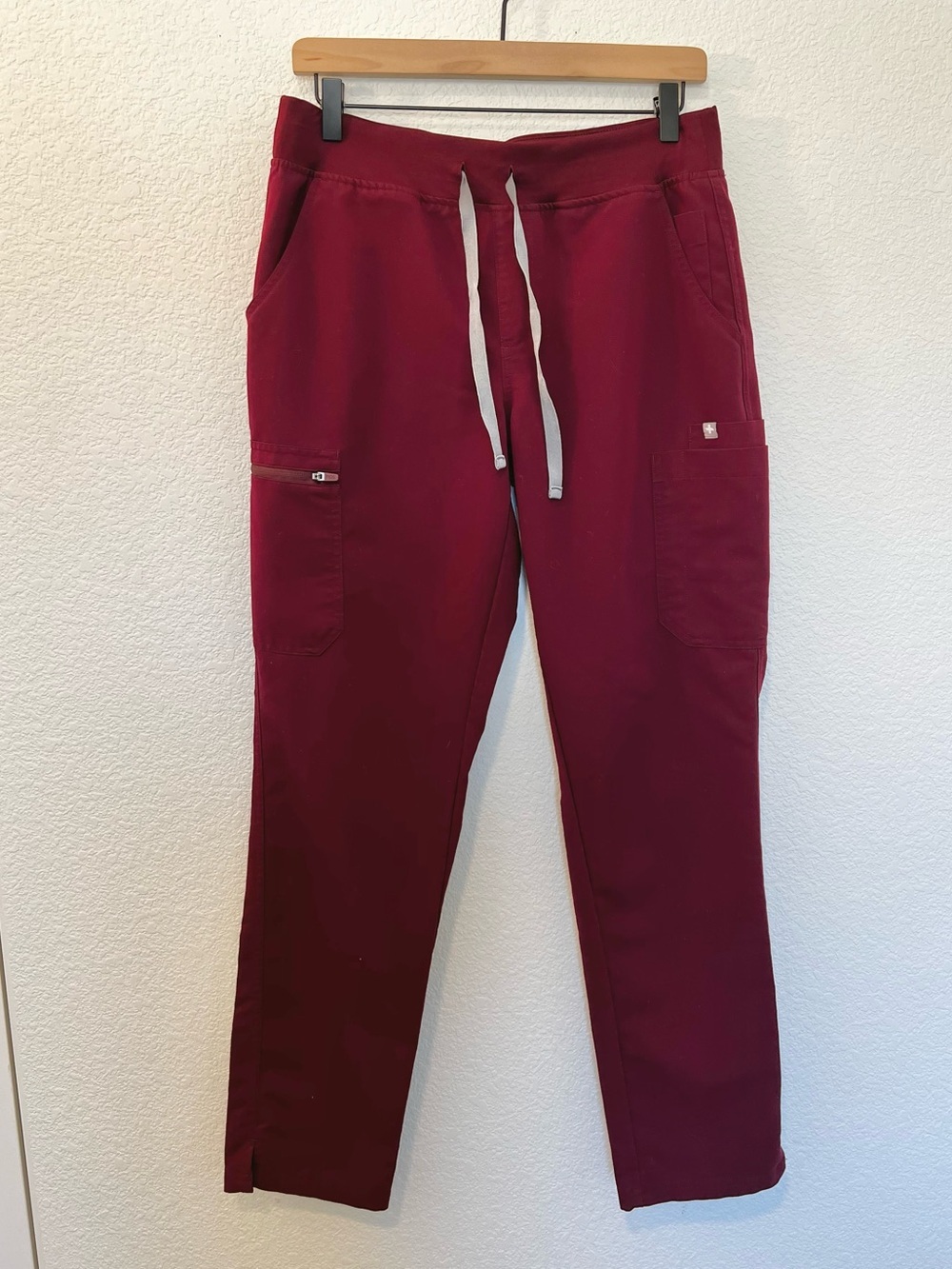 Figs Technical Collection Burgundy Scrub Pants- Size M/T